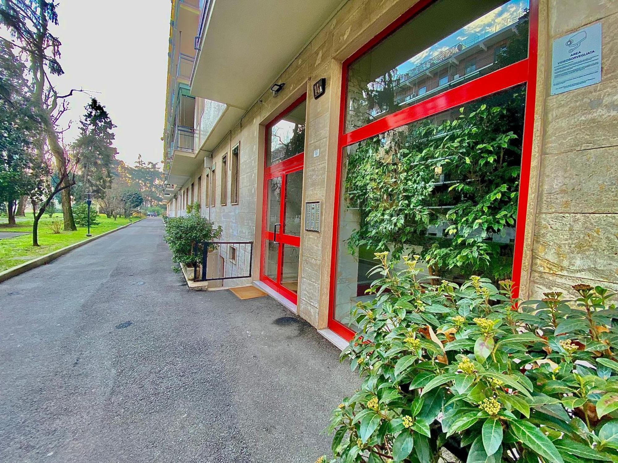 Home Fr Milano Eksteriør bilde